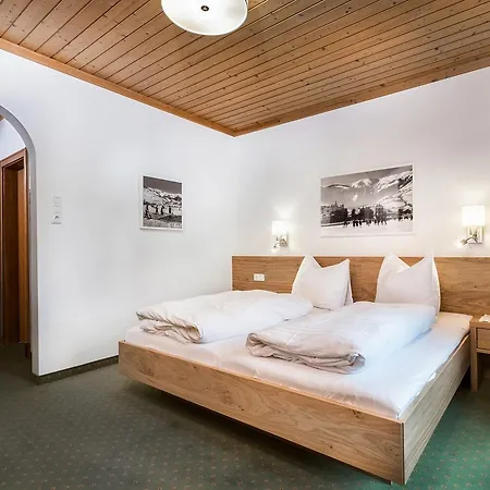 Guest house Margarete 3*